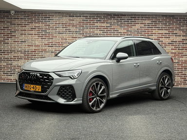 Foto van Audi RSQ3