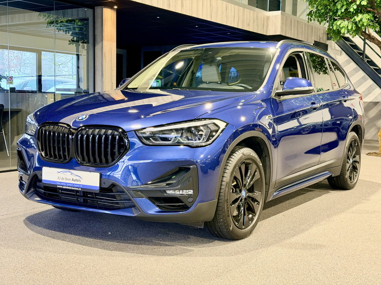 BMW X1 foto 1