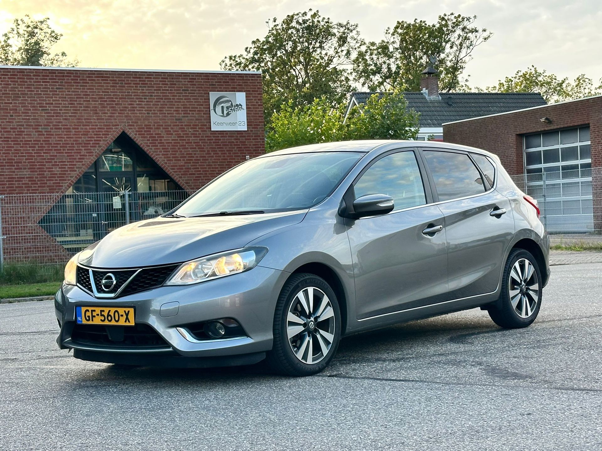 Foto van Nissan Pulsar