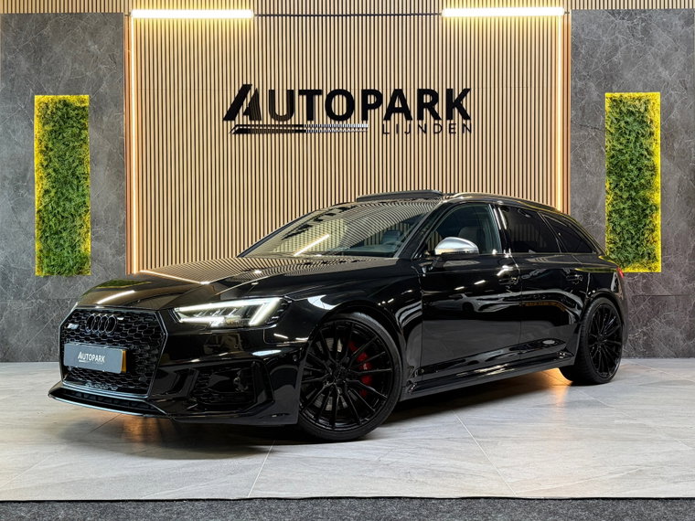 Audi RS4