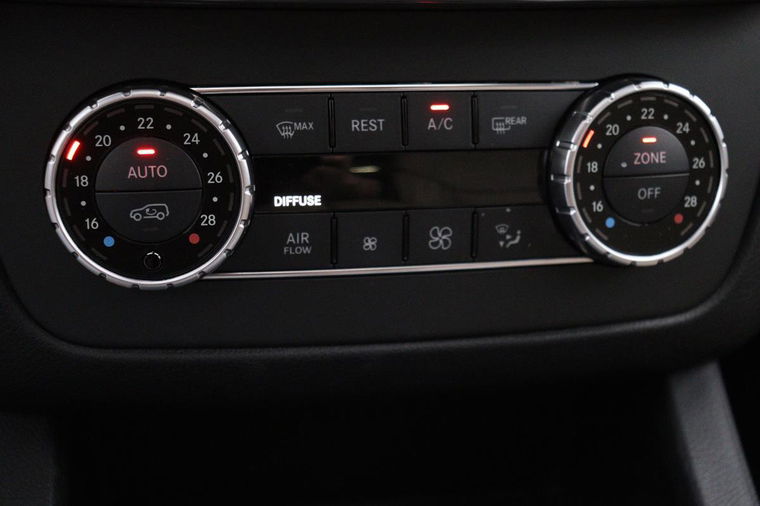 Mercedes-Benz M-Klasse