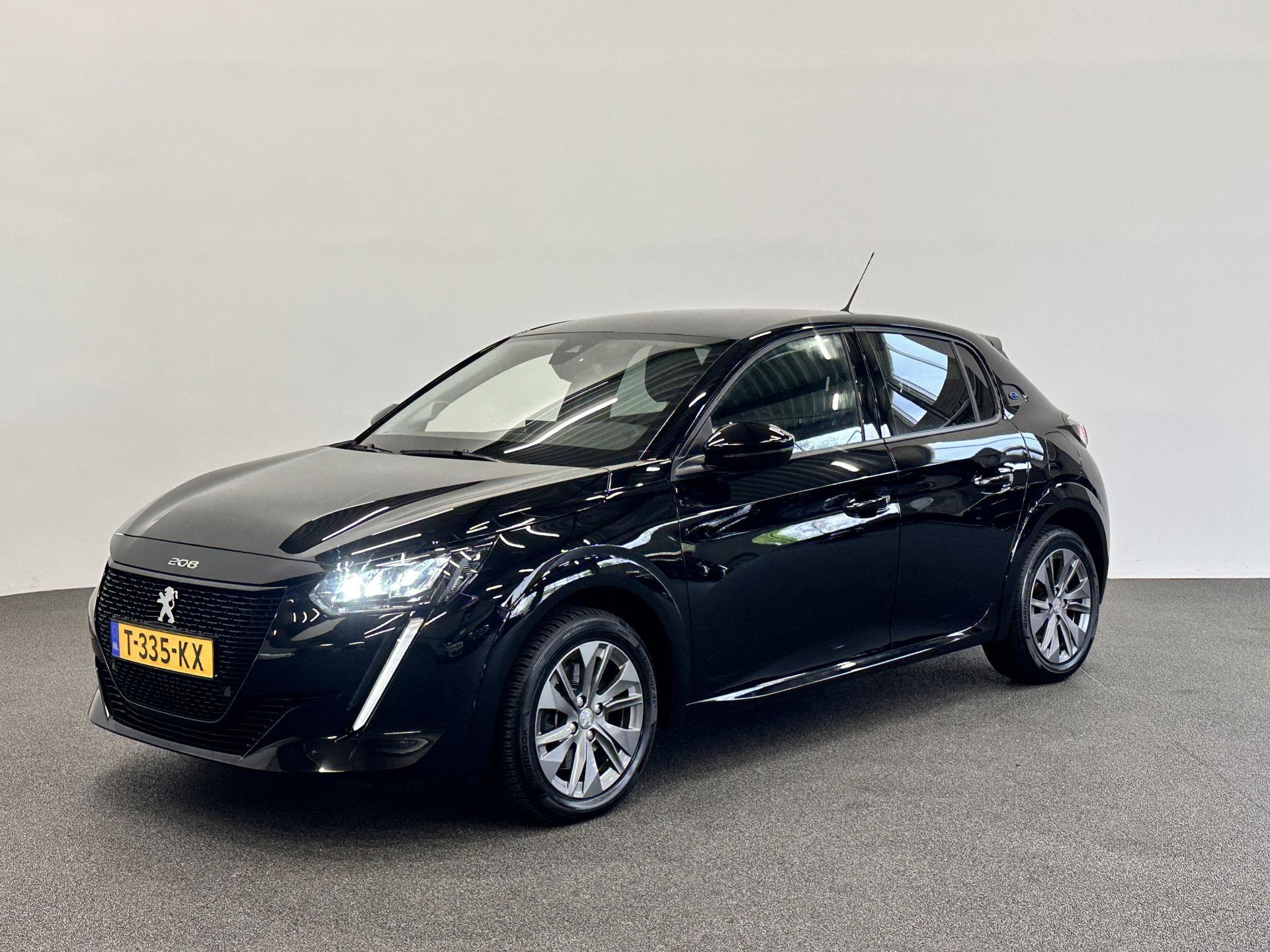 Foto van Peugeot e-208