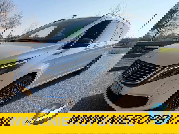 Foto van Mercedes-Benz EQV