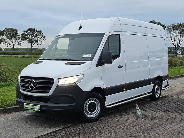 Foto van Mercedes-Benz Sprinter