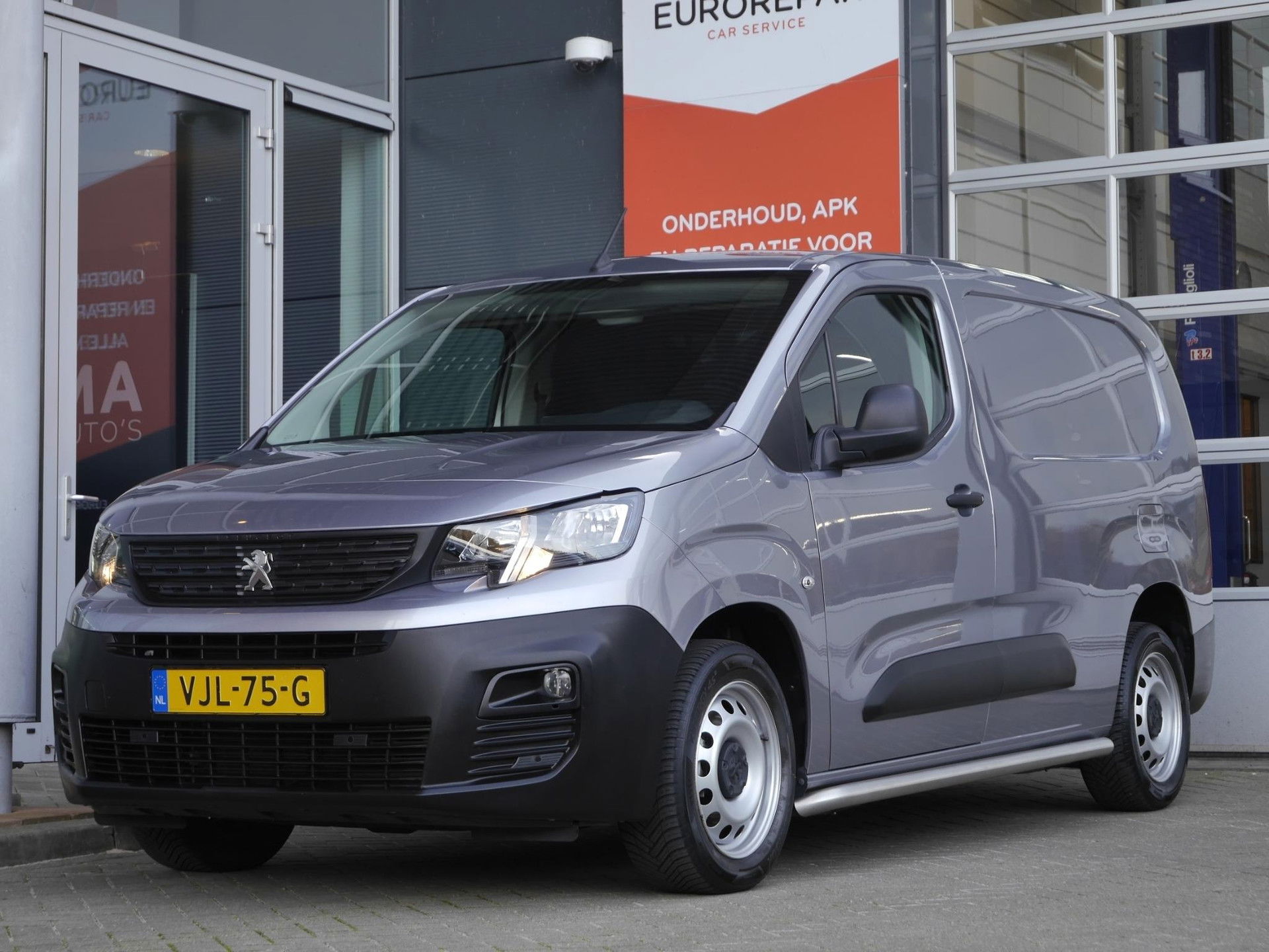 Foto van Peugeot Partner