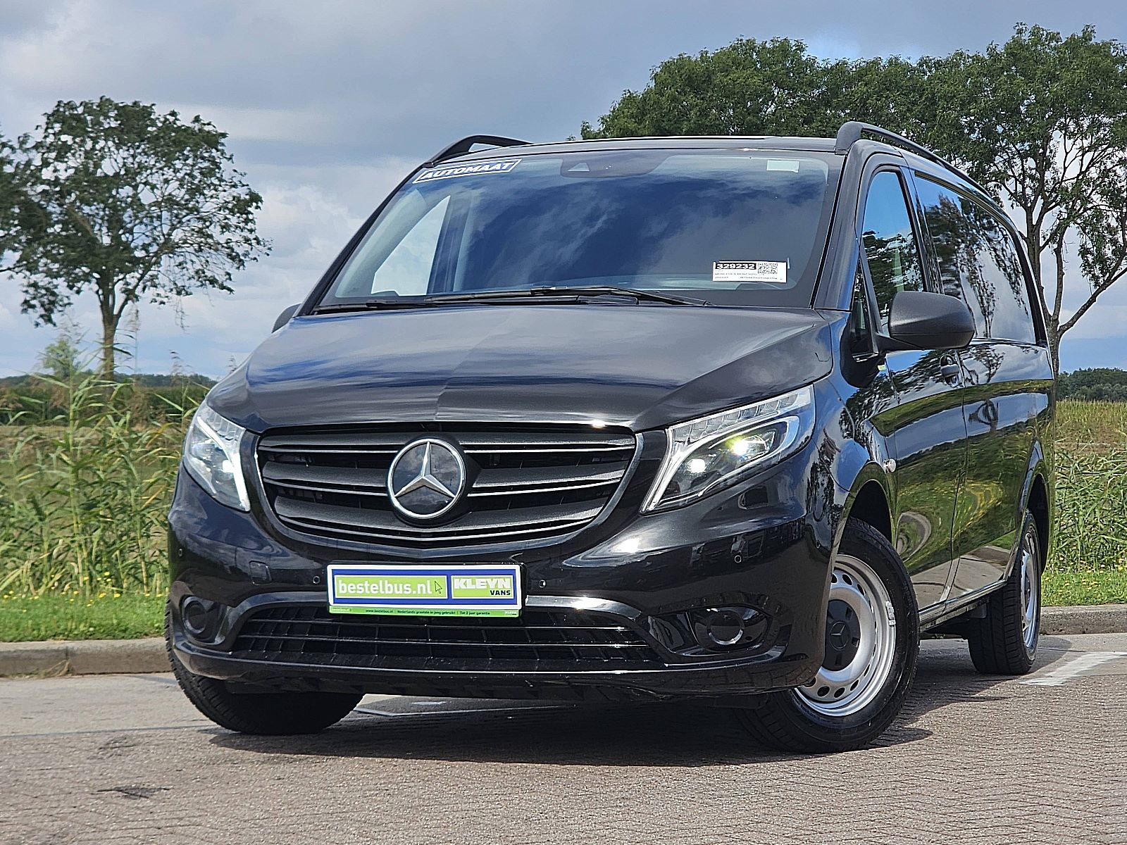Foto van Mercedes-Benz Vito