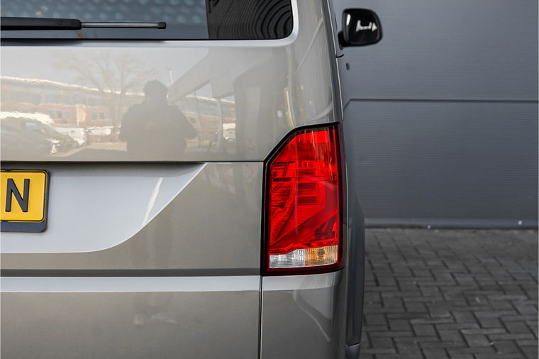 Volkswagen Transporter Caravelle