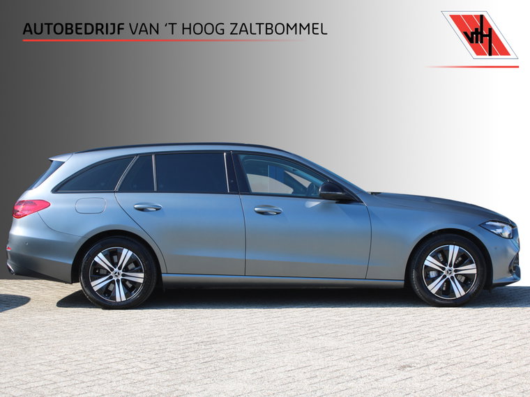 Mercedes-Benz C-Klasse foto 1