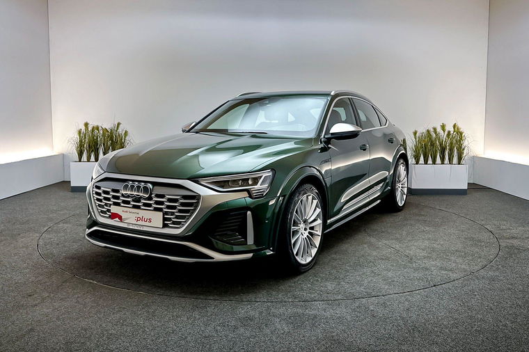 Foto van Audi Q8 Sportback e-tron