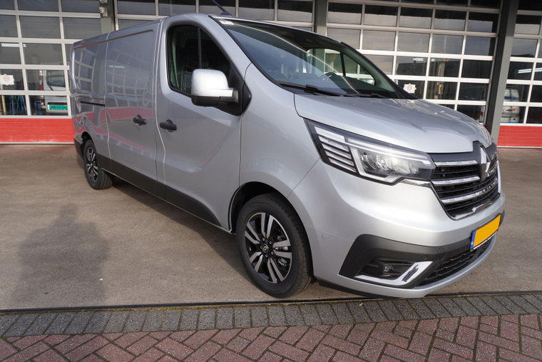Renault Trafic foto 1