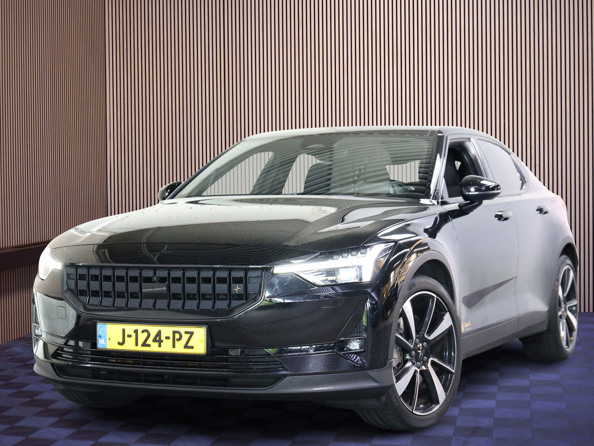 Foto van Polestar 2