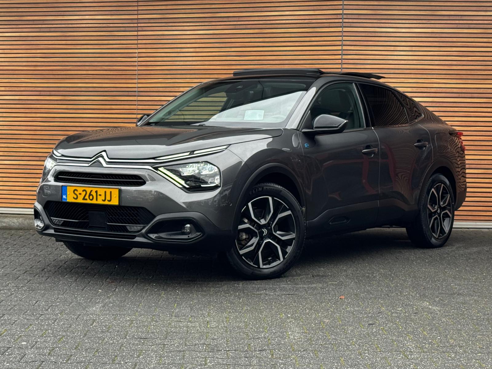 Foto van Citroën ë-C4 X