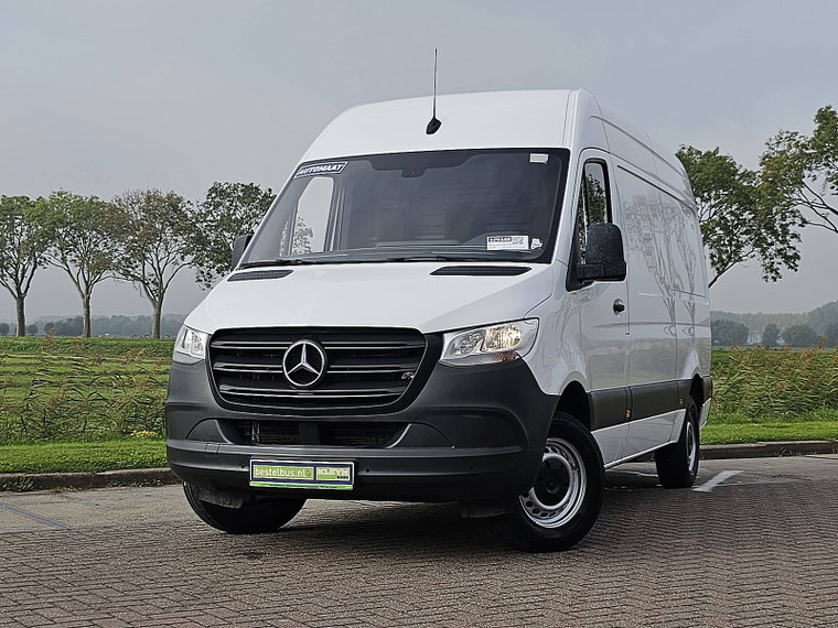Foto van Mercedes-Benz Sprinter