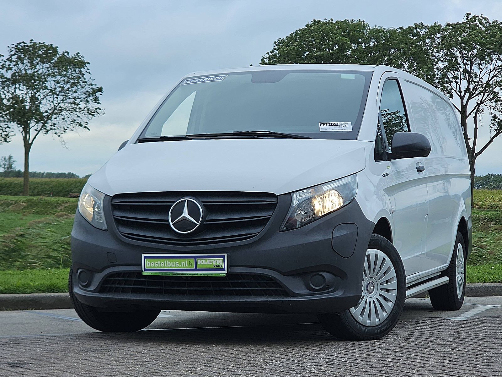 Foto van Mercedes-Benz eVito
