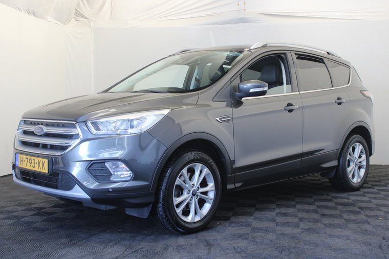 Ford Kuga foto 1