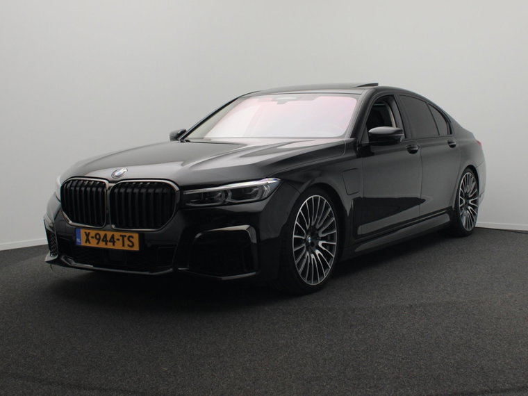 BMW 7 Serie foto 1