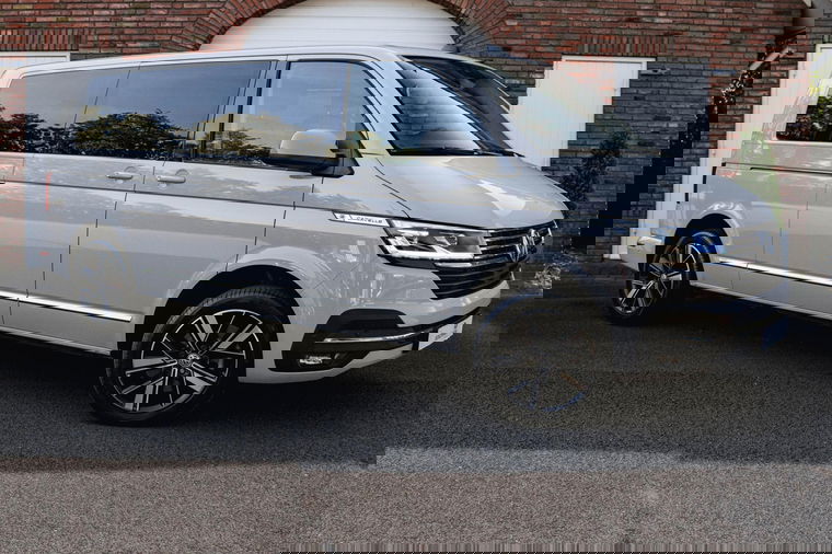 Foto van Volkswagen Caravelle