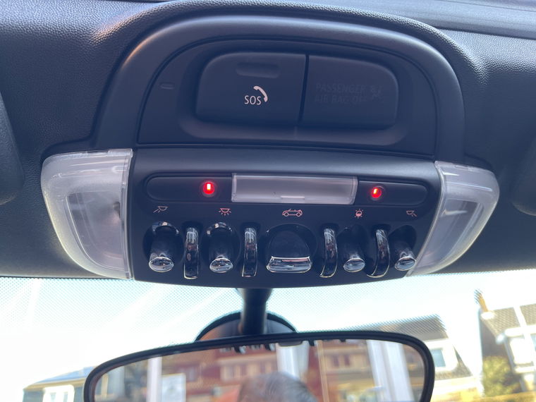 MINI Cabrio