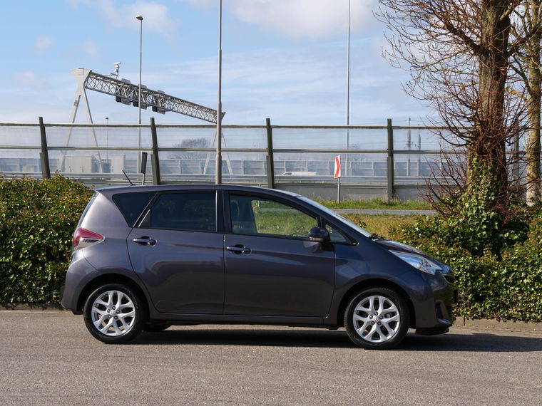 Toyota Verso-S