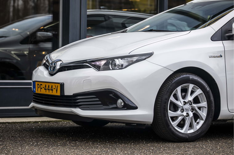 Toyota Auris Touring Sports