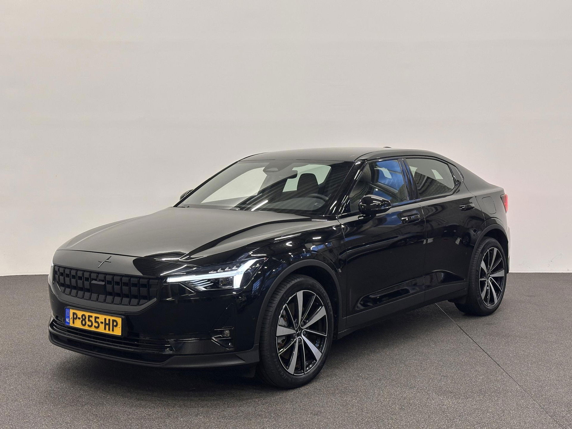 Foto van Polestar 2
