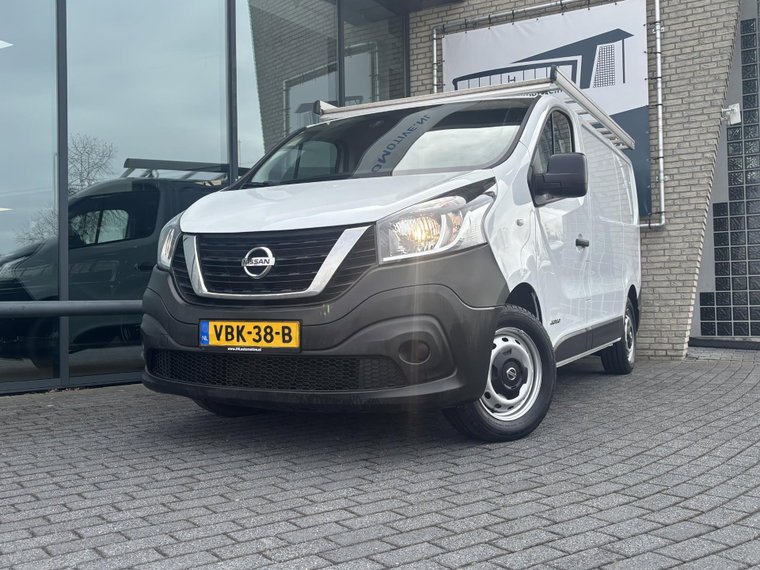 Nissan NV300 foto 1