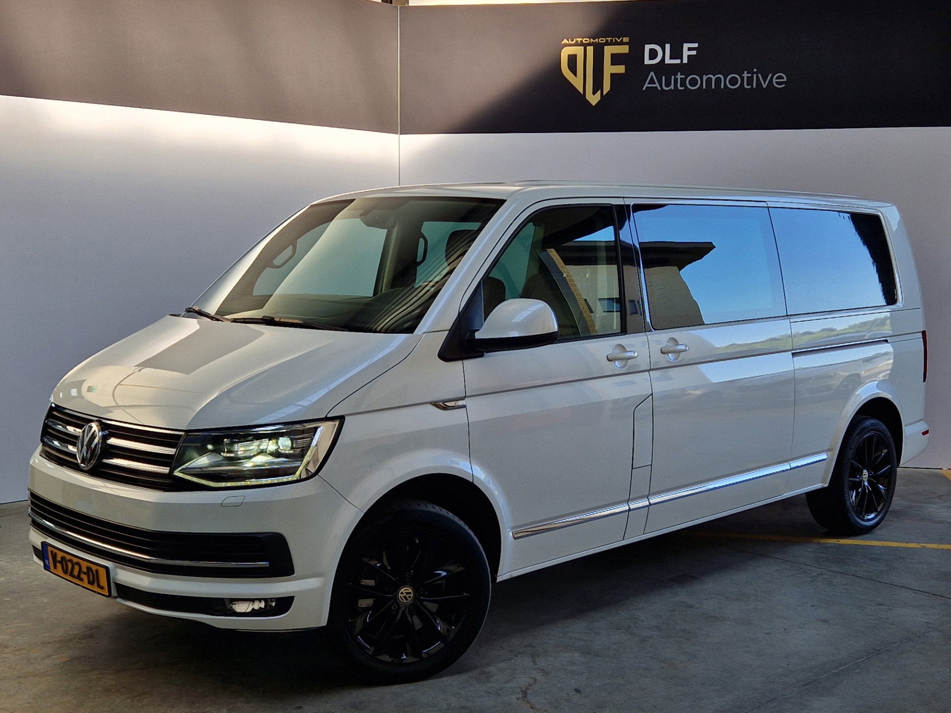 Foto van Volkswagen Caravelle
