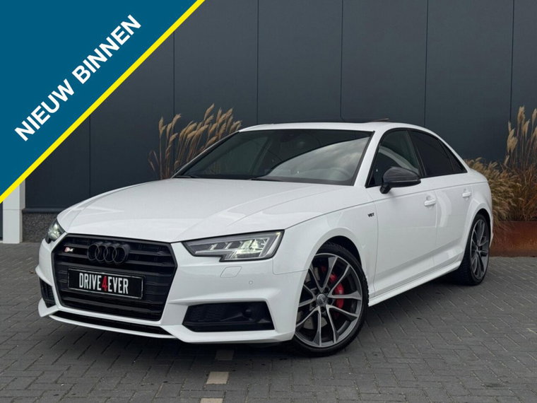 Foto van Audi S4