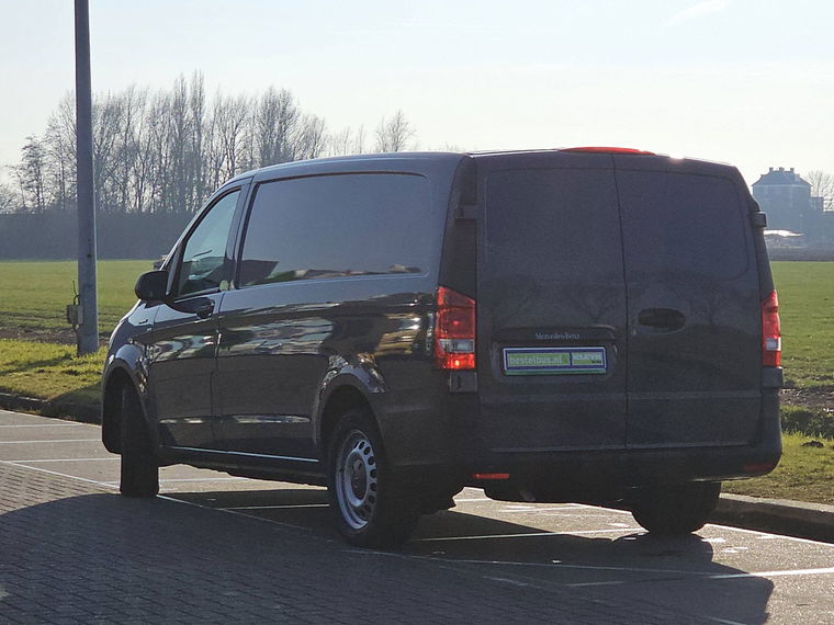 Mercedes-Benz eVito