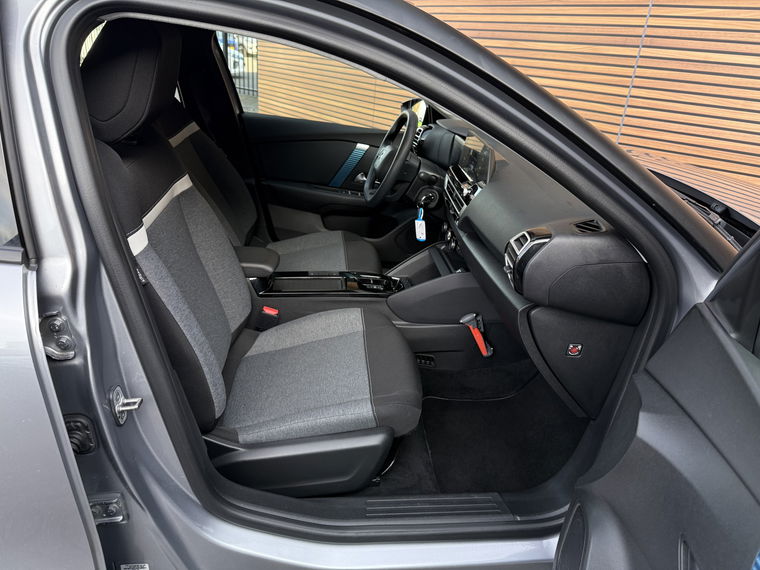 Citroën Ë-C4