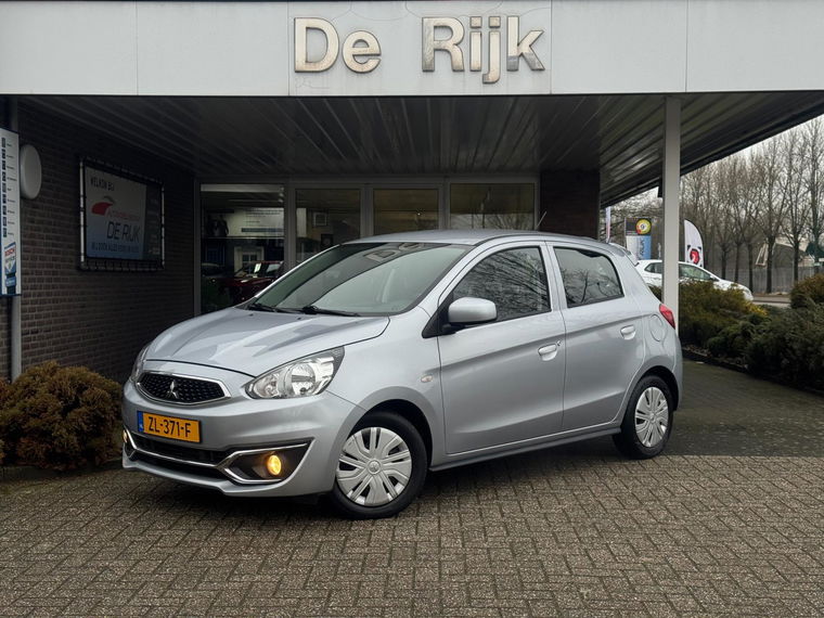 Foto van Mitsubishi Space Star