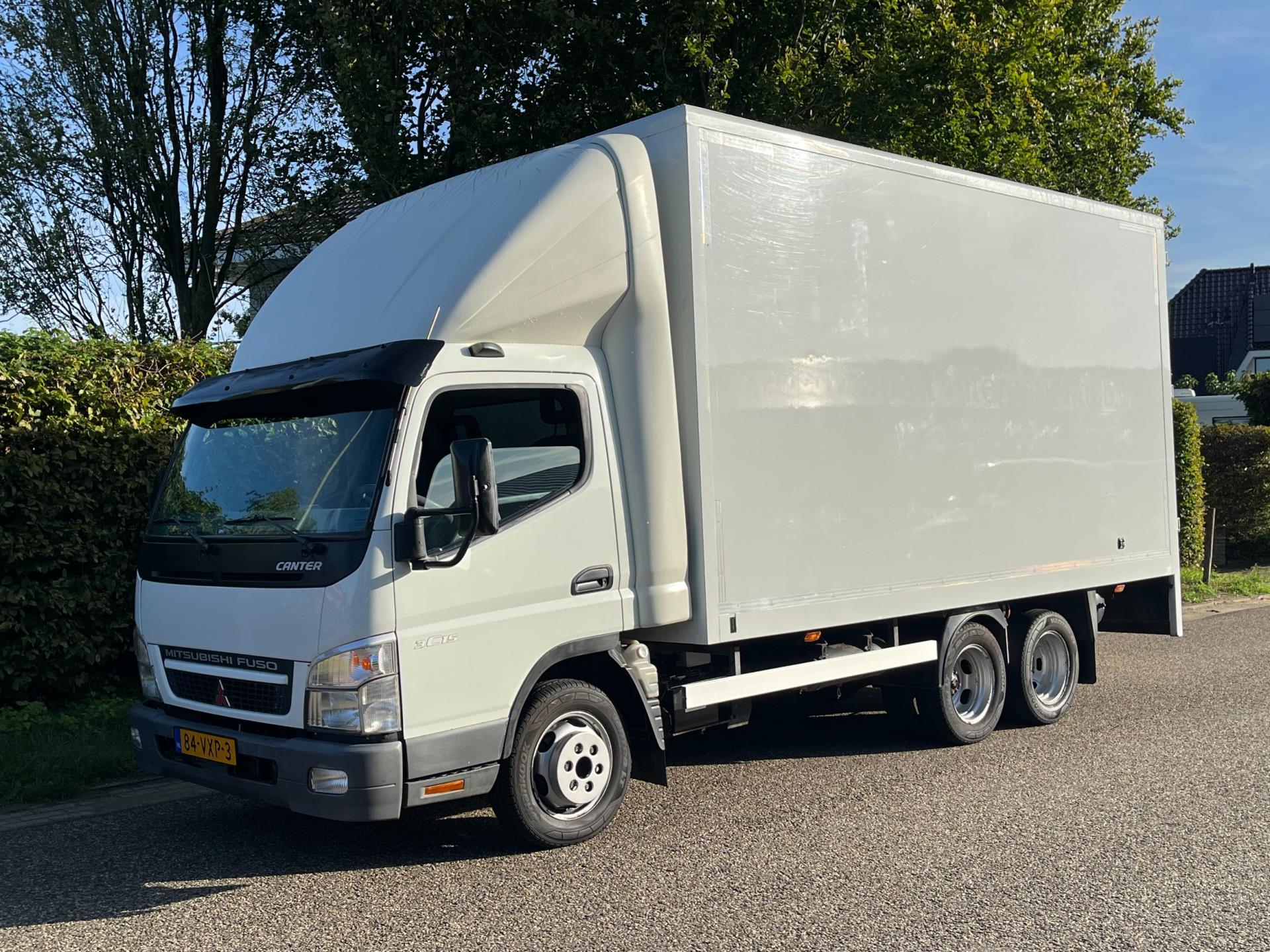 Foto van Mitsubishi Canter