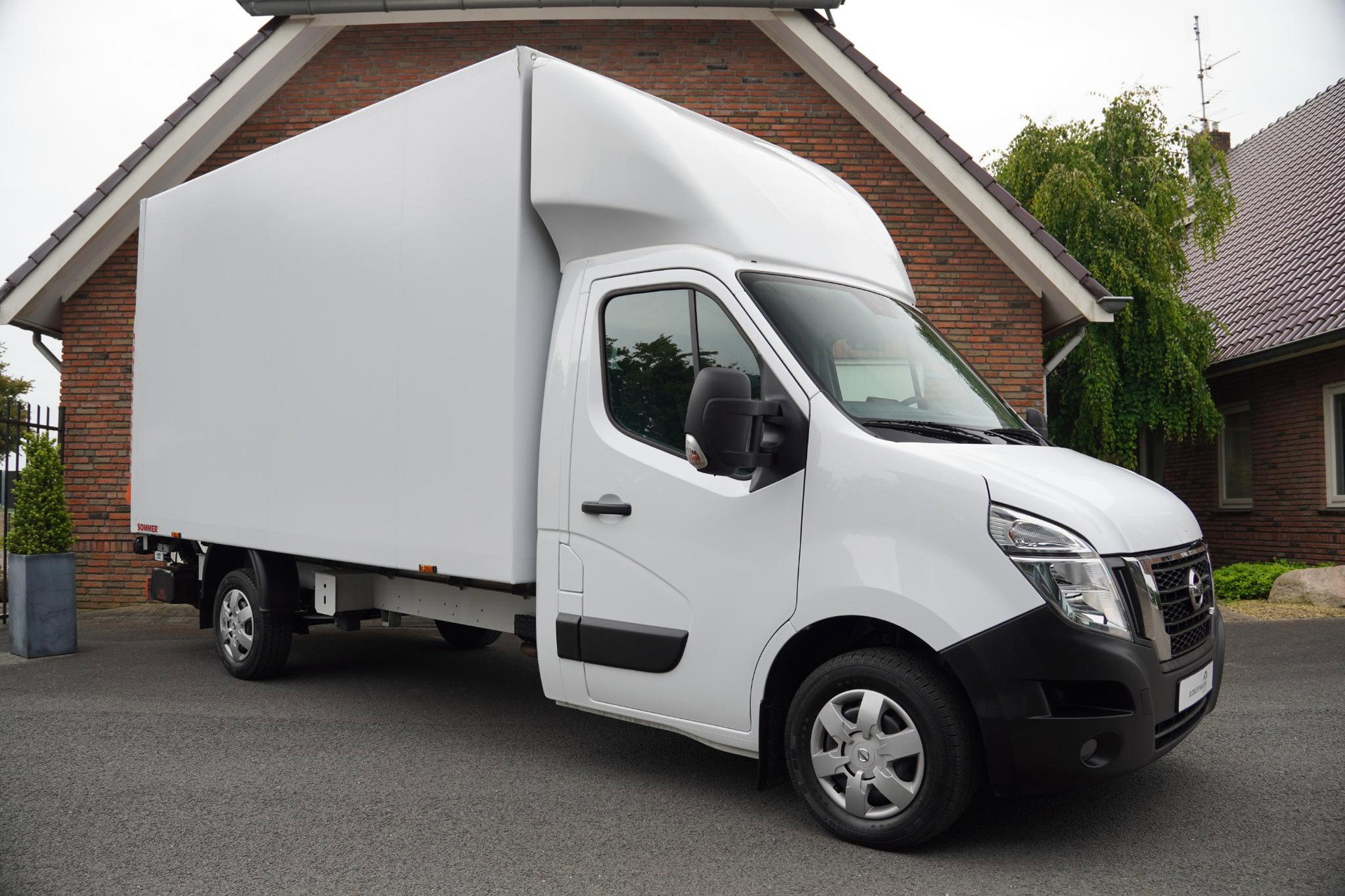 Foto van Nissan Interstar