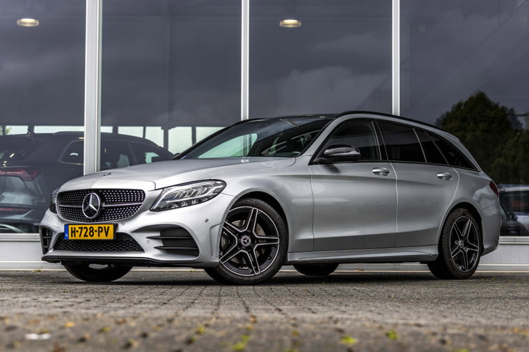 Mercedes-Benz C-Klasse foto 1
