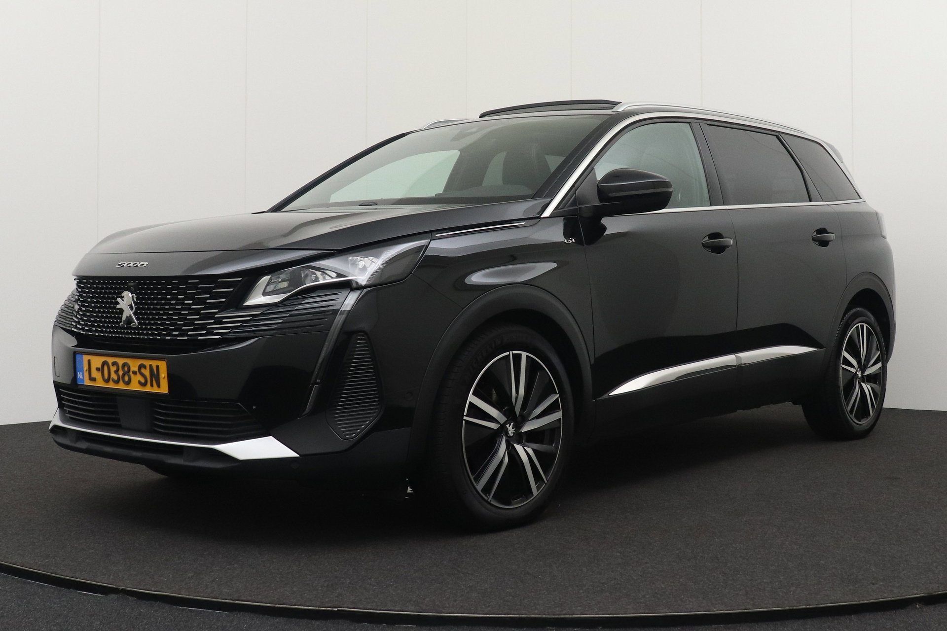Foto van Peugeot 5008