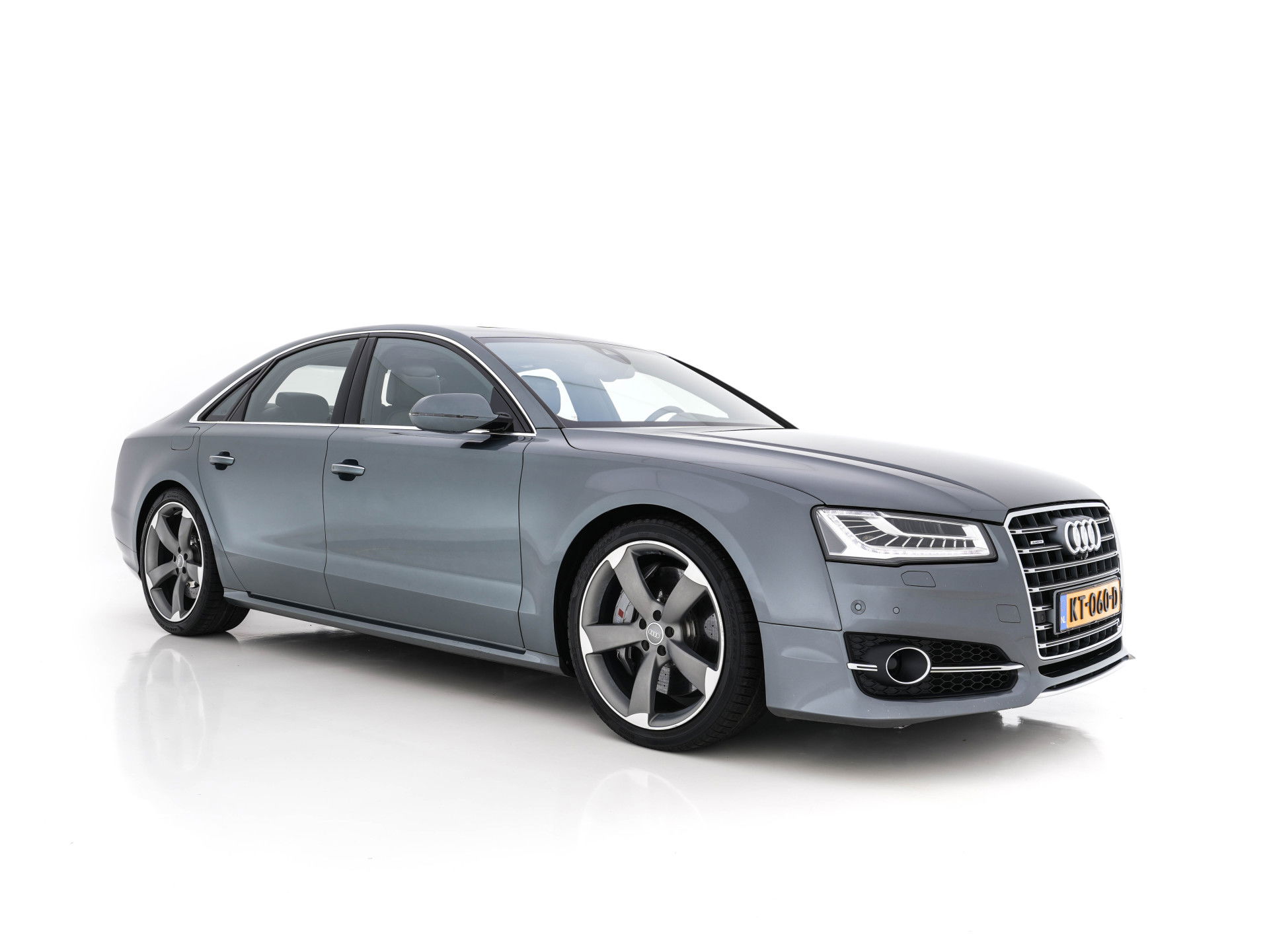Foto van Audi S8