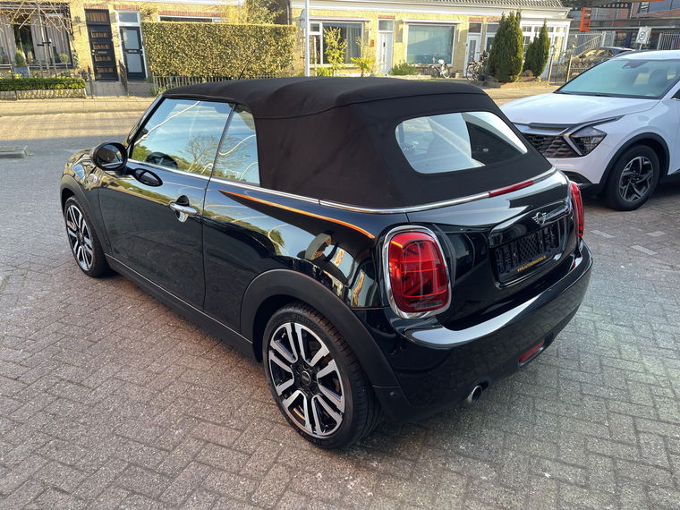 MINI Cabrio