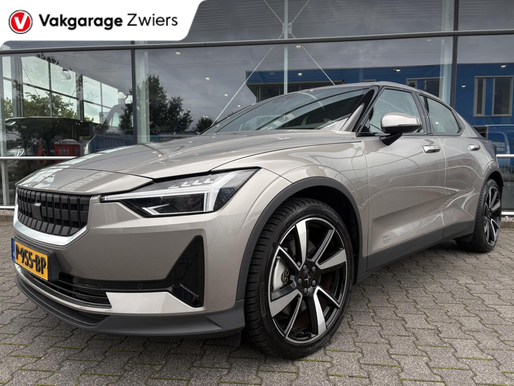 Foto van Polestar 2