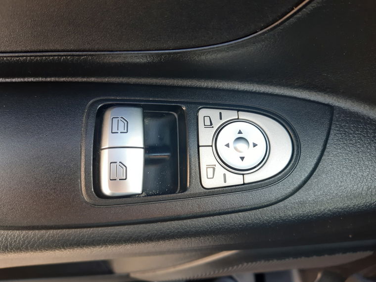 Mercedes-Benz eVito