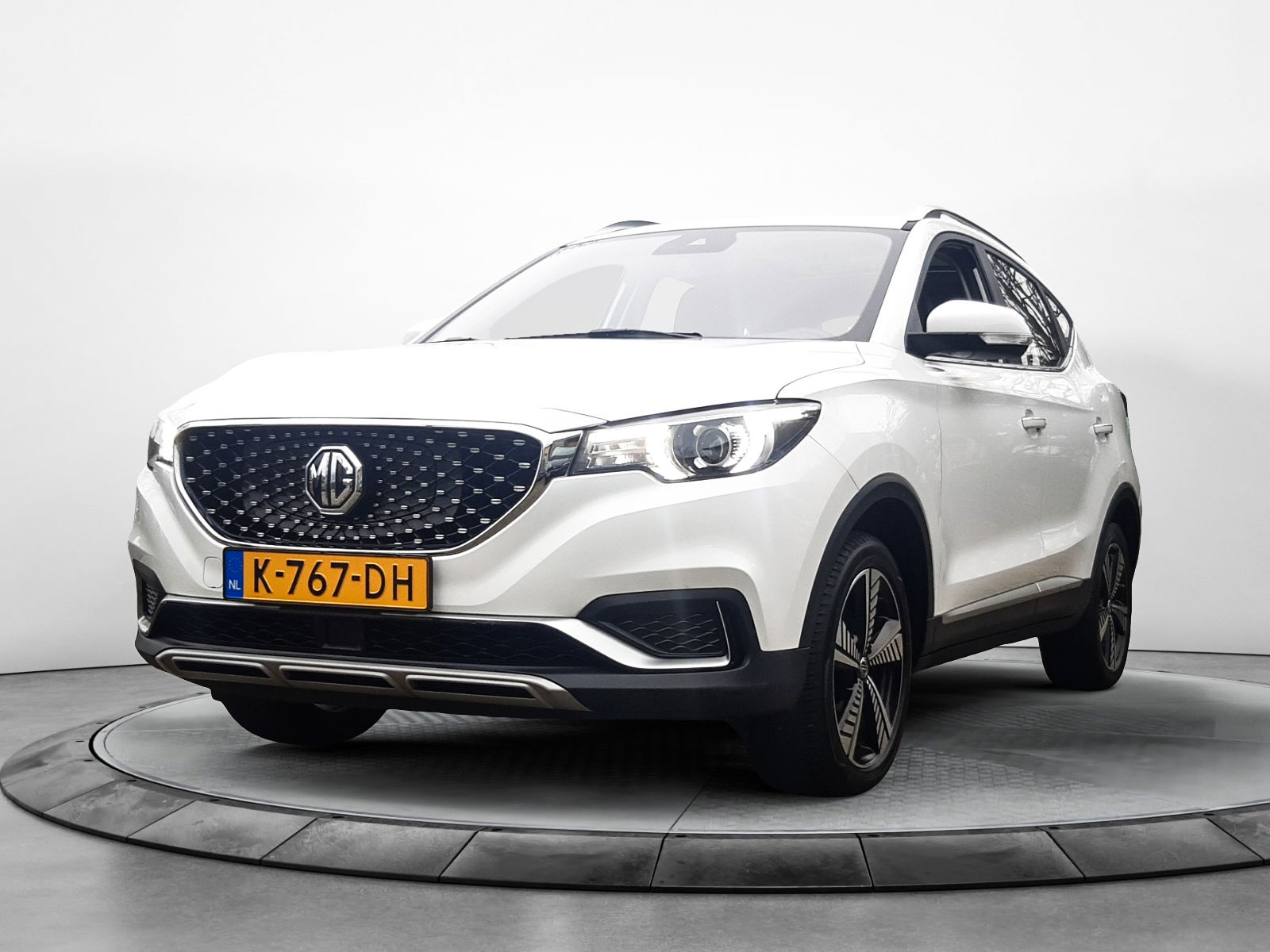 MG ZS