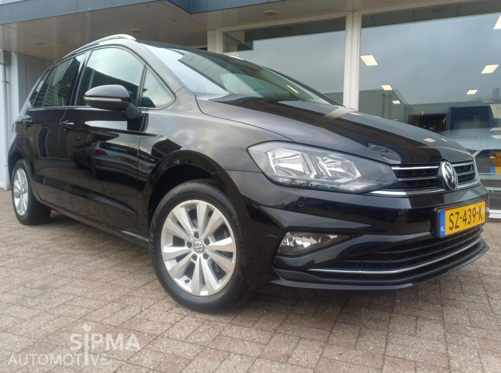 Foto van Volkswagen Golf Sportsvan