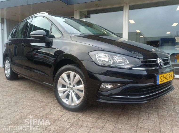 Foto van Volkswagen Golf Sportsvan