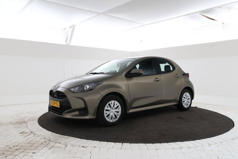 Toyota Yaris foto 1