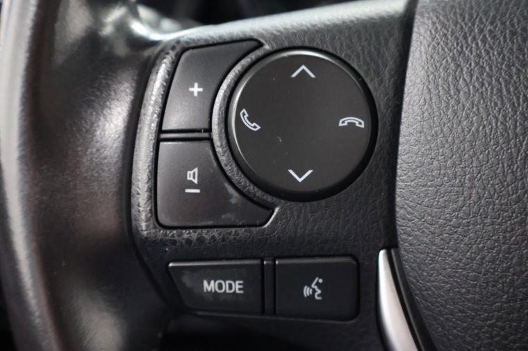 Toyota Auris Touring Sports