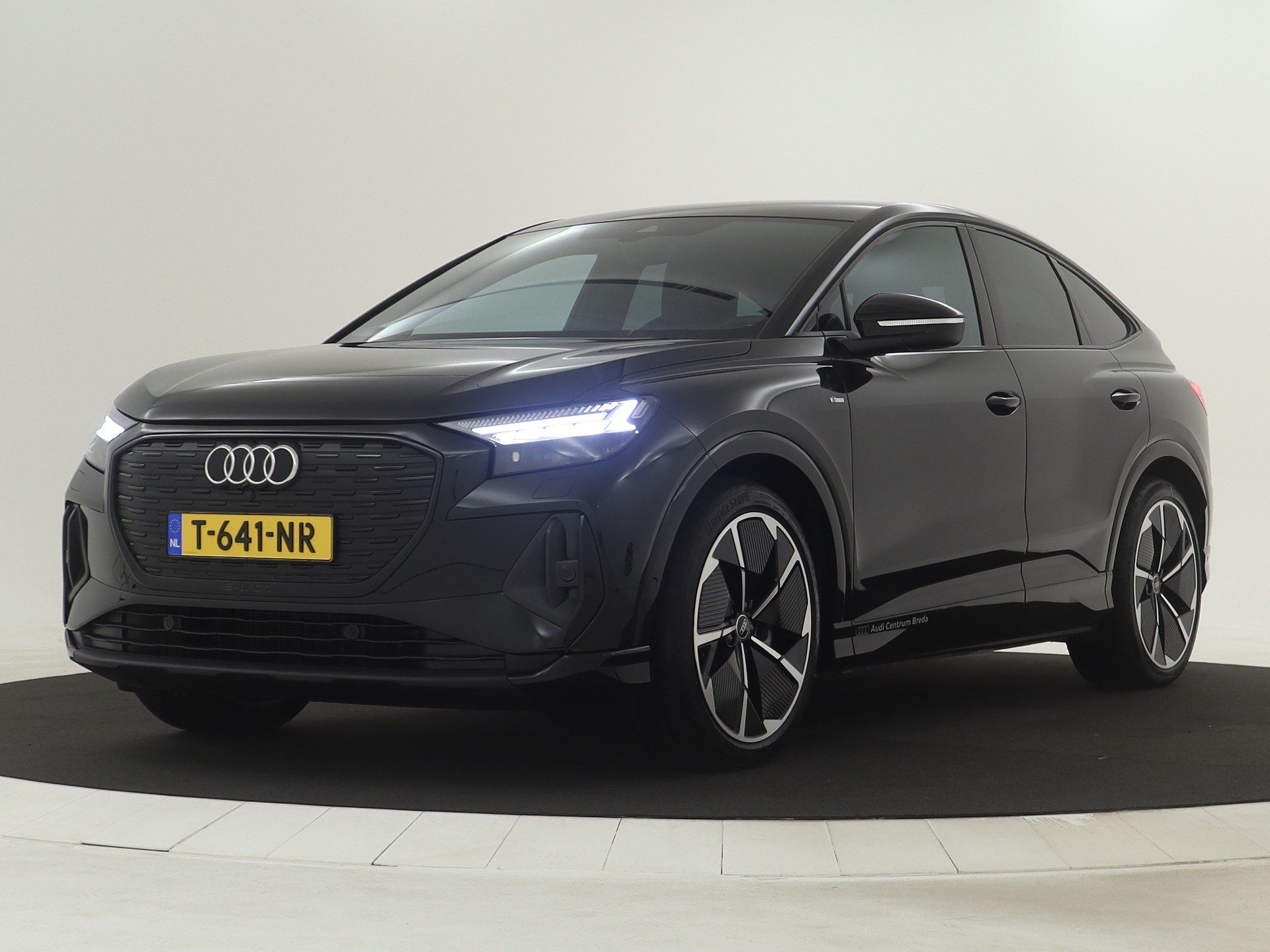 Foto van Audi Q4 Sportback e-tron