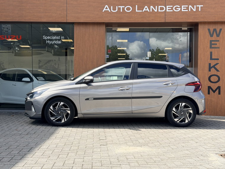 Hyundai i20 foto 1