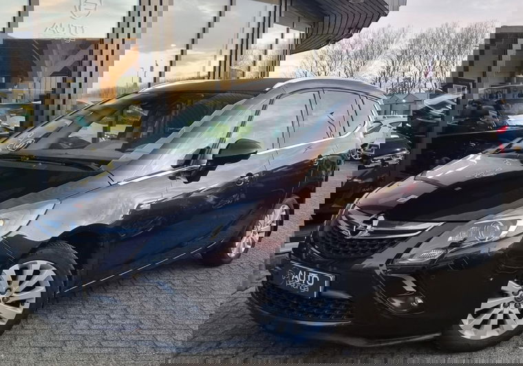 Foto van Opel Zafira