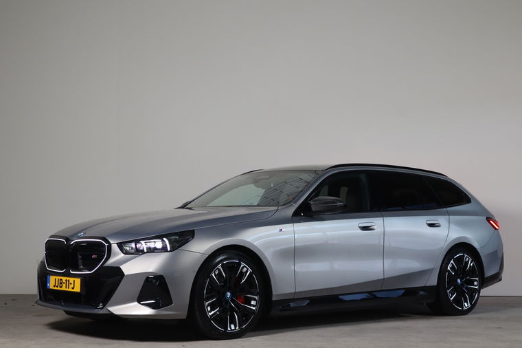 Foto van BMW i5