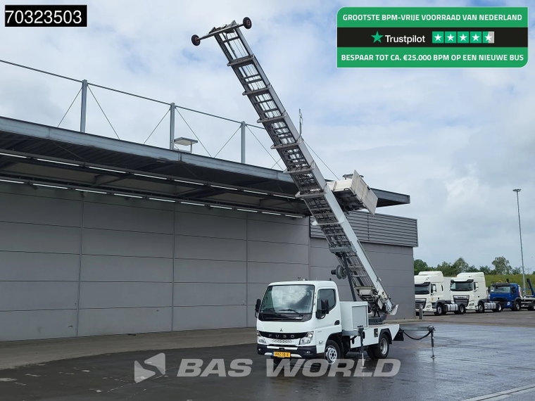 Foto van Mitsubishi Canter