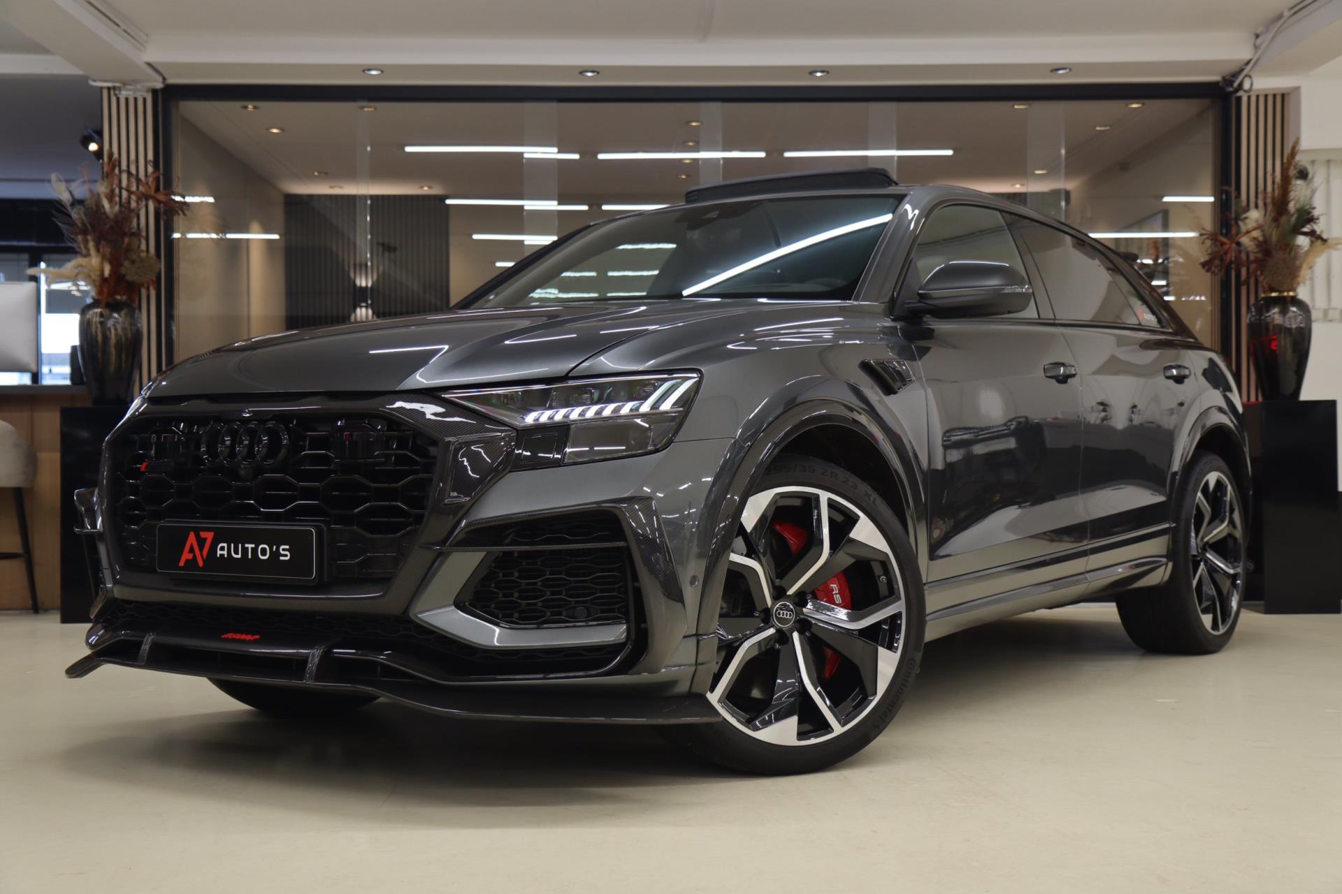 Foto van Audi RSQ8